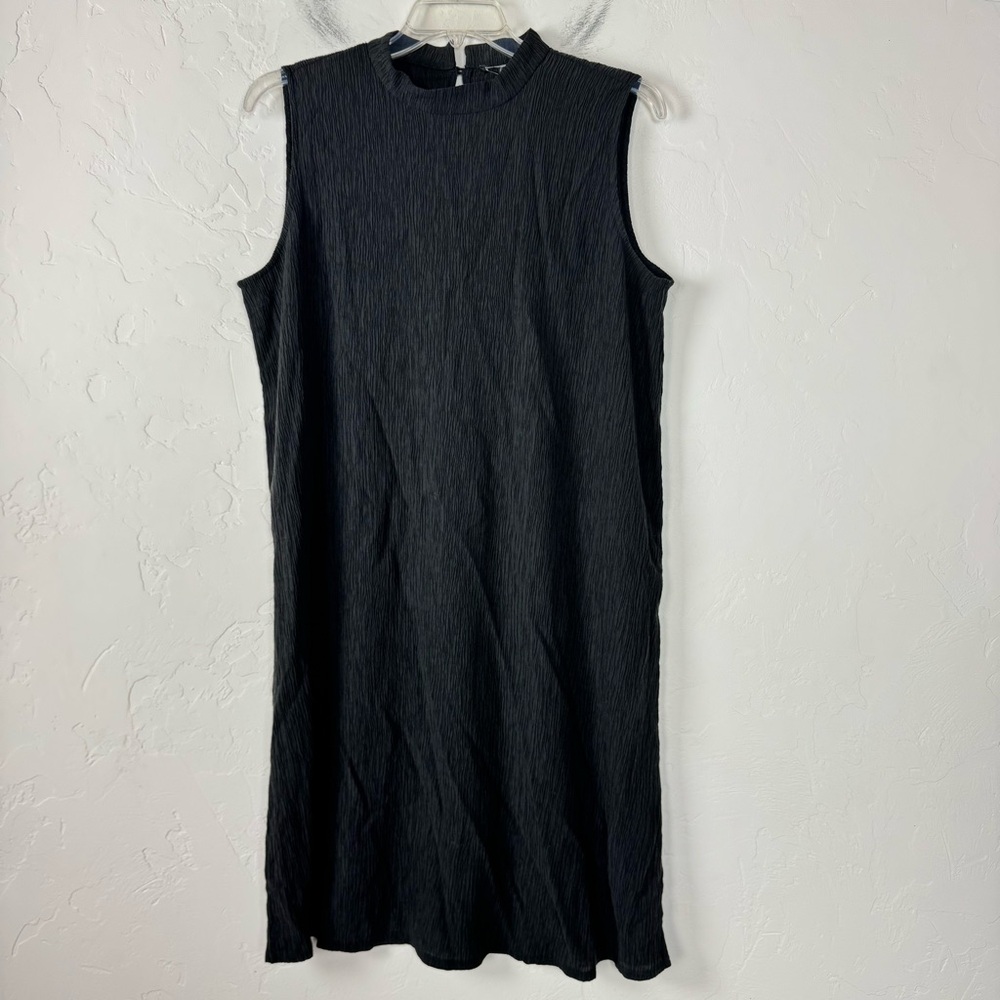 Eileen Fisher Dress Midi‎ Solid Black Woven Plisse Mock Neck Crinkle Modest Slit